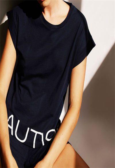 طقم شورت وقميص نسائي