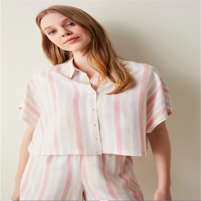 Warm striped short-sleeved shirt