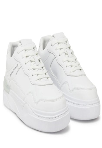 Shoe