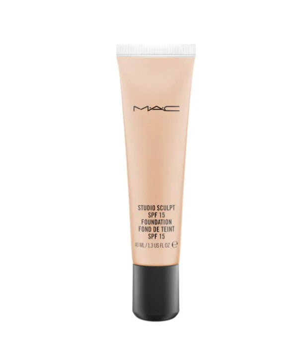 كريم أساس STUDIO SCULPT SPF 15