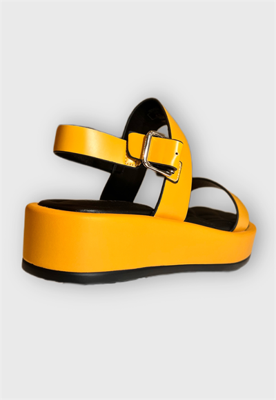 sandal