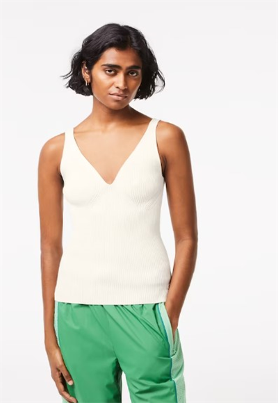 sleeveless blouse