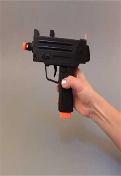 فرد UZI صوت