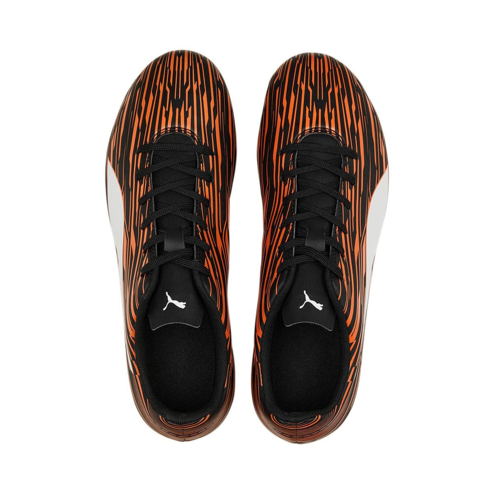 soccer shoes