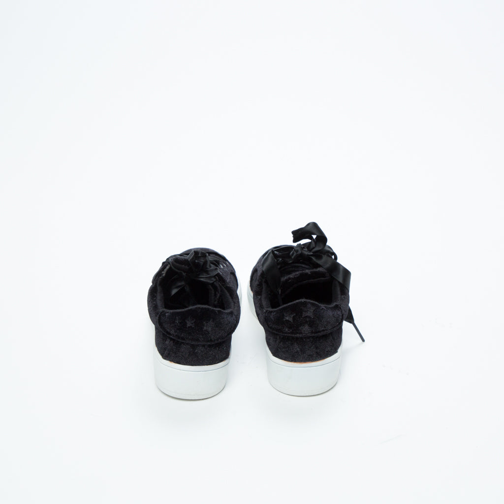 Velvet Shoe