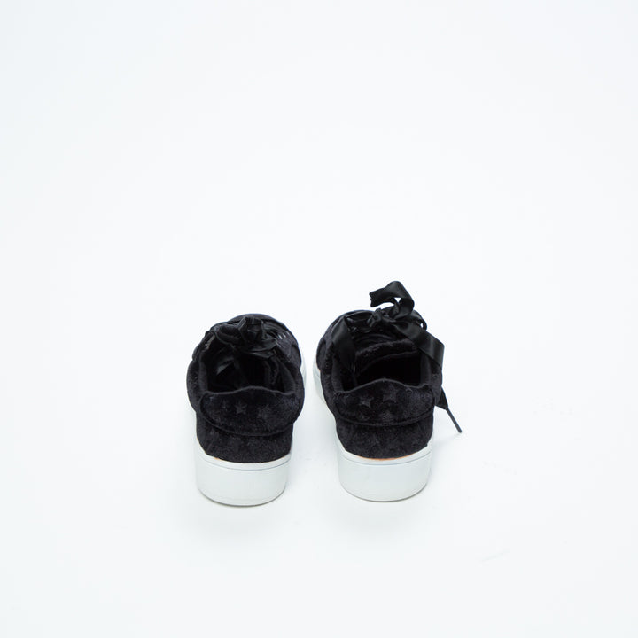 Velvet Shoe