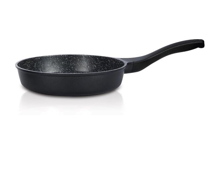 28 cm pan