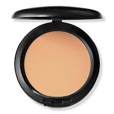 كريم اساسSTUDIO FIX POWDER PLUS