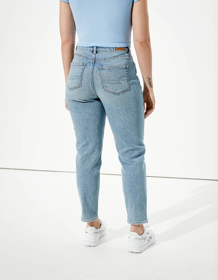 بنطال mom jeans