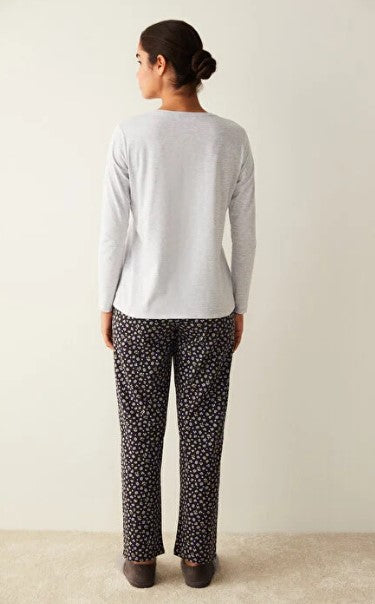 sleepwear