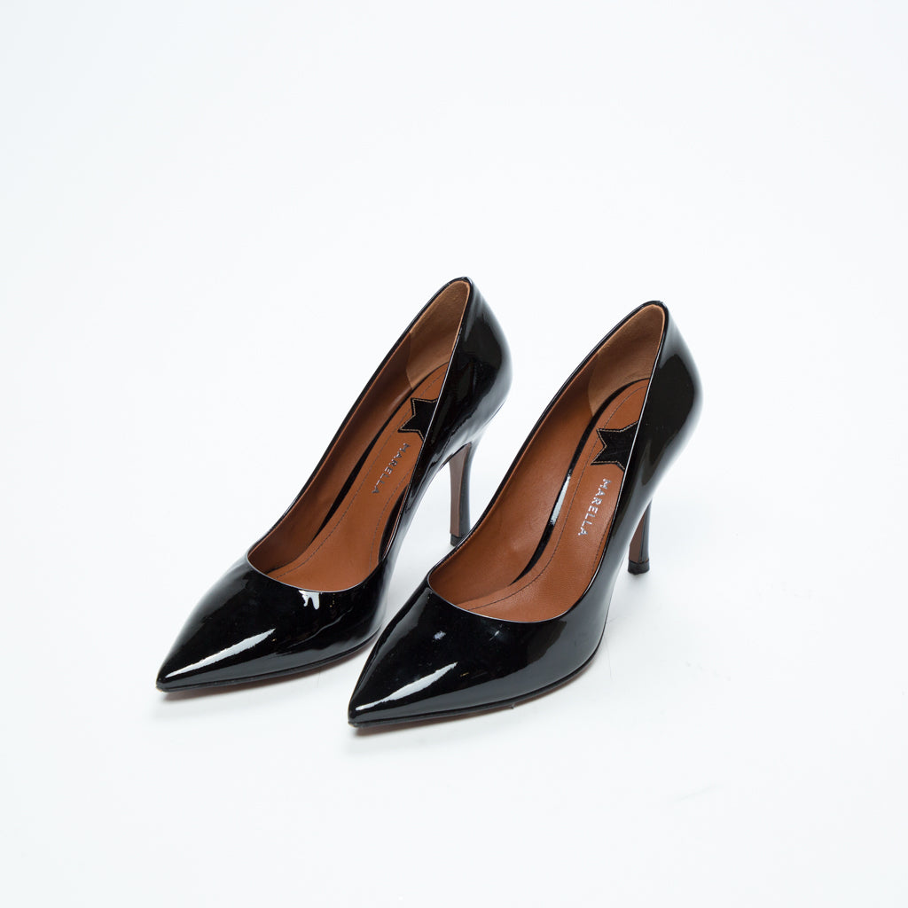 Shiny Heel Shoe