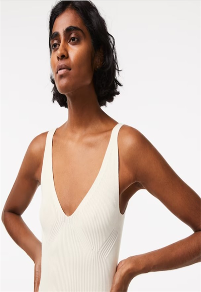 sleeveless blouse