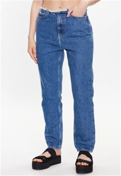 Women's jeans