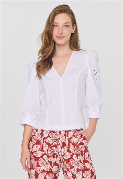 blouse