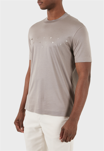 Half-sleeved blouse