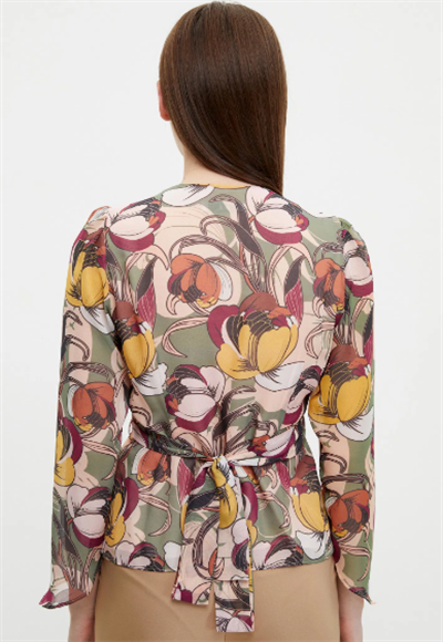 blouse