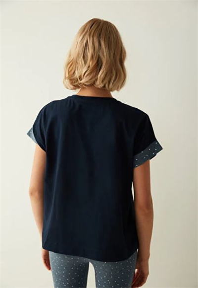 Sleepwear top