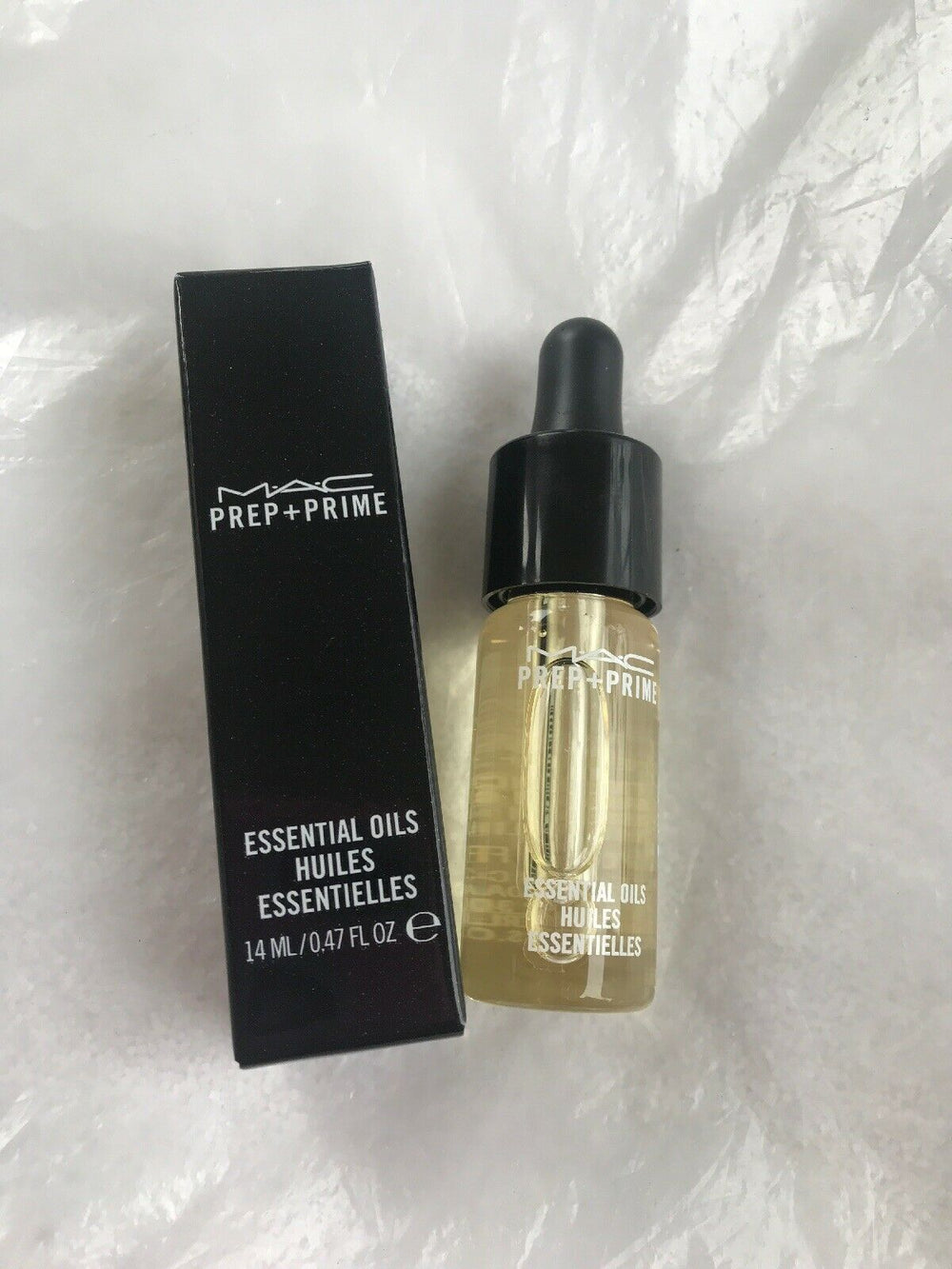 Mac Prep + Prime Aromatic Oil 0.47 fluid ounces / 14 ml with new grapefruit and chamomile