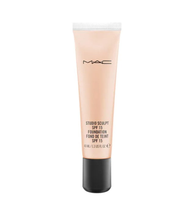 كريم أساس STUDIO SCULPT SPF 15