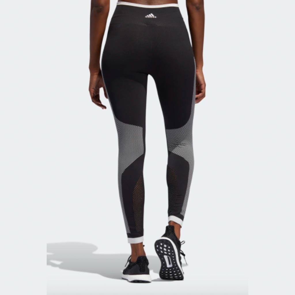 Tight sports pants
