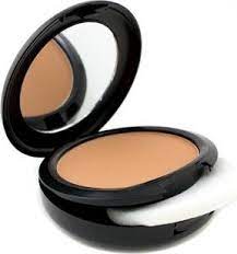 كريم اساس STUDIO FIX POWDER PLUS