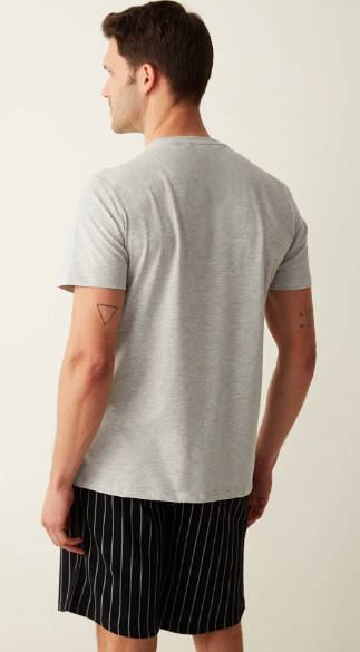 ملابس نوم للرجال