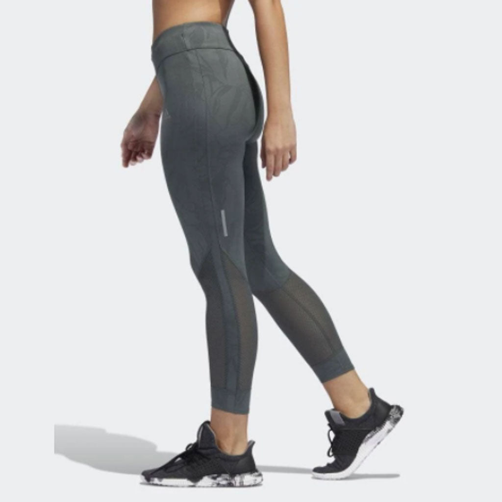 Tight sports pants