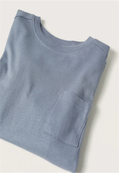 long-sleeved blouse