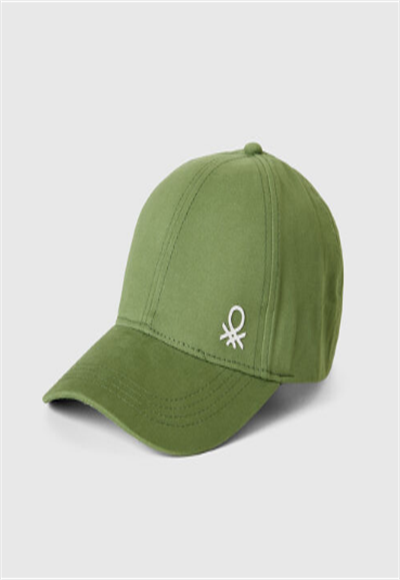 hat