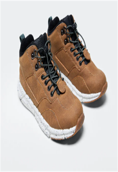 high shoe