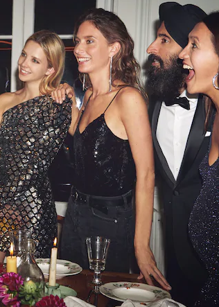 بلوزة من الترتر