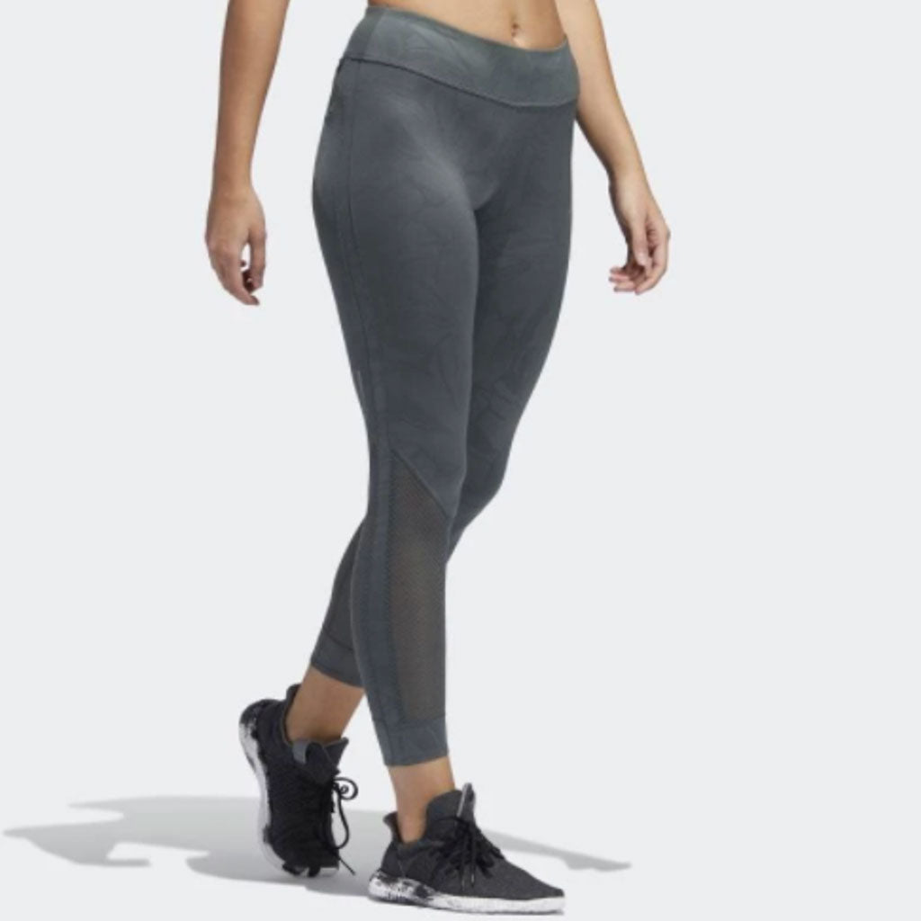 Tight sports pants
