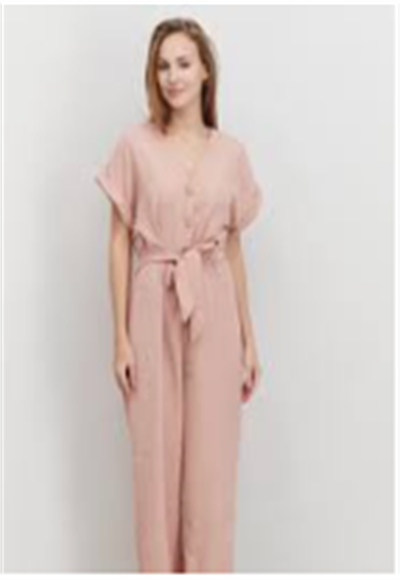 ONE-PIECE SUIT FIELD