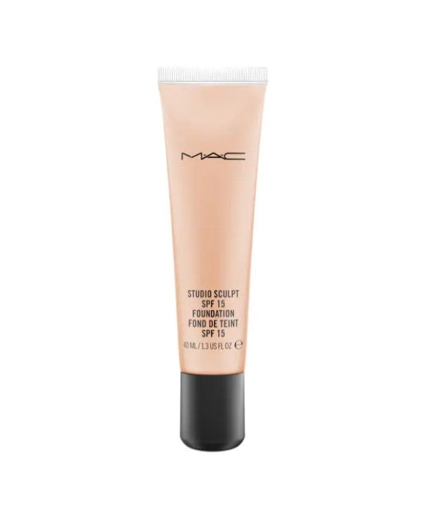 كريم أساس STUDIO SCULPT SPF 15