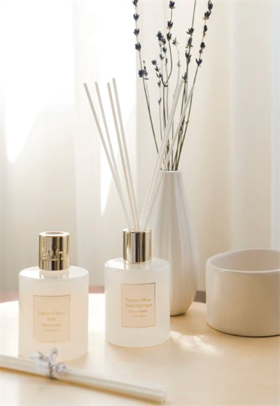 معطر هواء كلاسيكي H 200 بنفسجي عنبر فيول