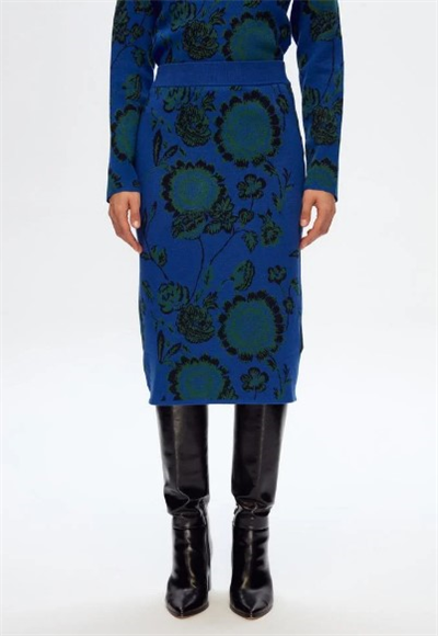wool skirt