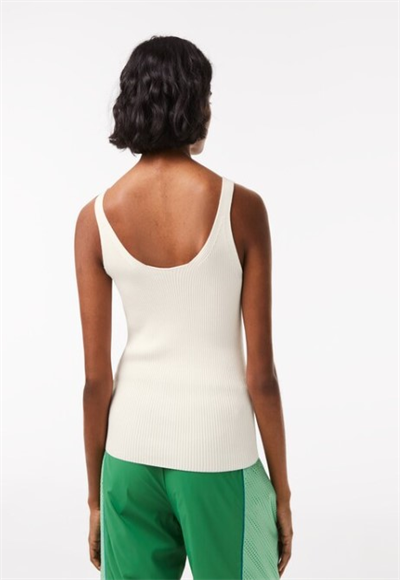 sleeveless blouse