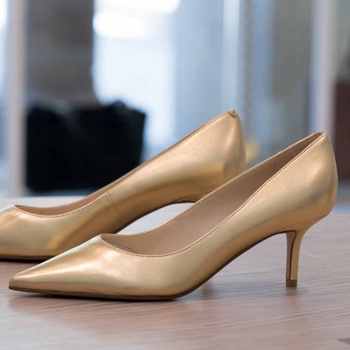 High heel shoe