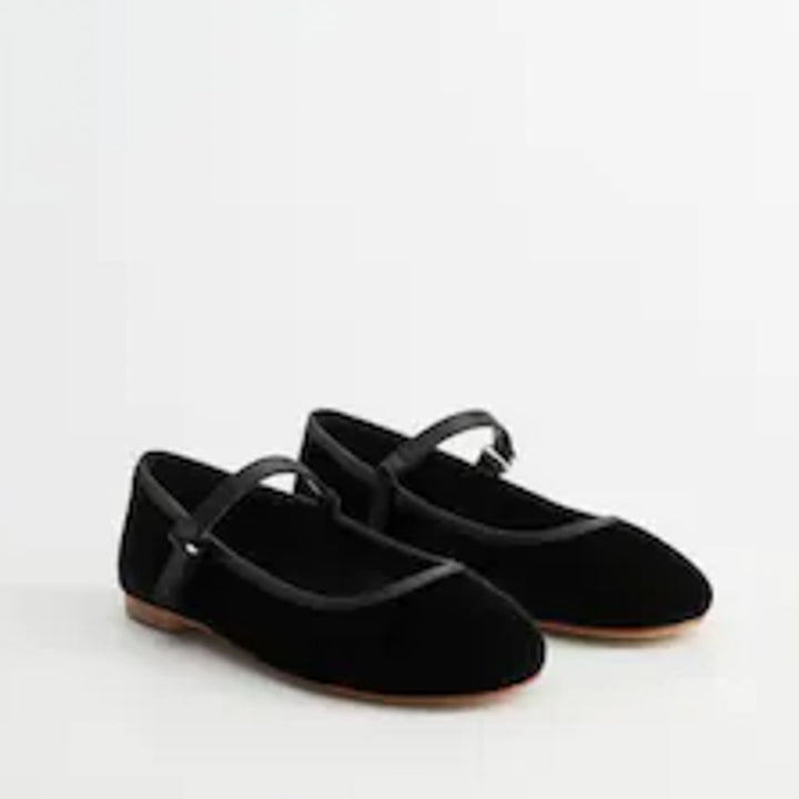 SHOES BELLS