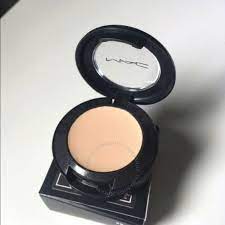 كونسيلر مع SPF 35