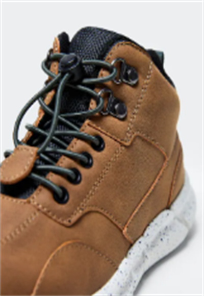 high shoe