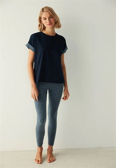 Sleepwear top