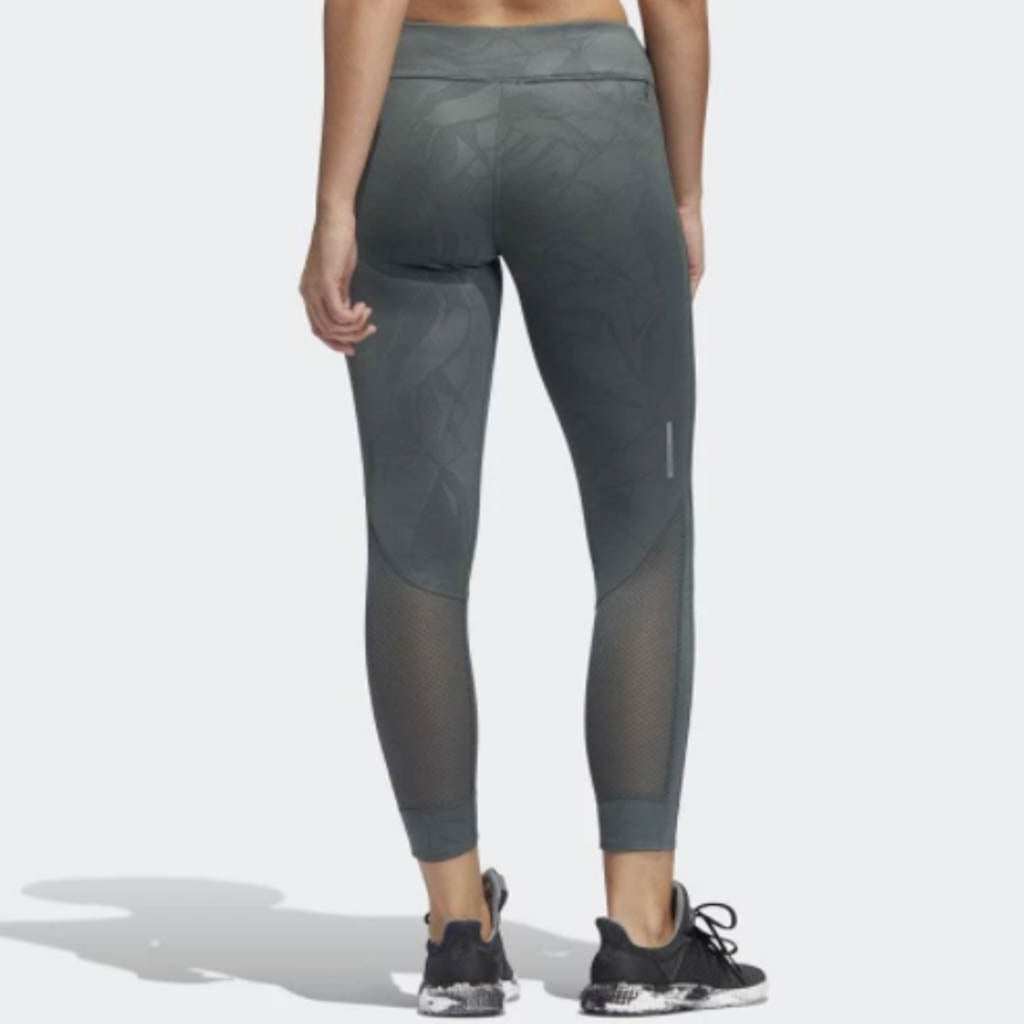Tight sports pants