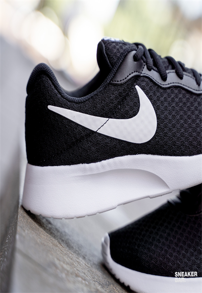 Men's Sports Shoe