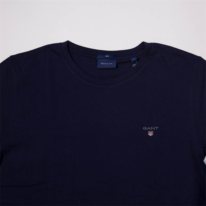 Plain T-shirt