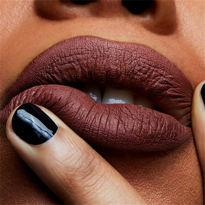Retro Matte Liquid Lip Color - Look With Brandy