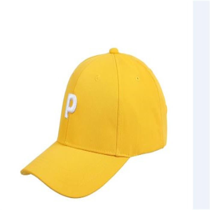 Pقبعة بيسبول بحرف